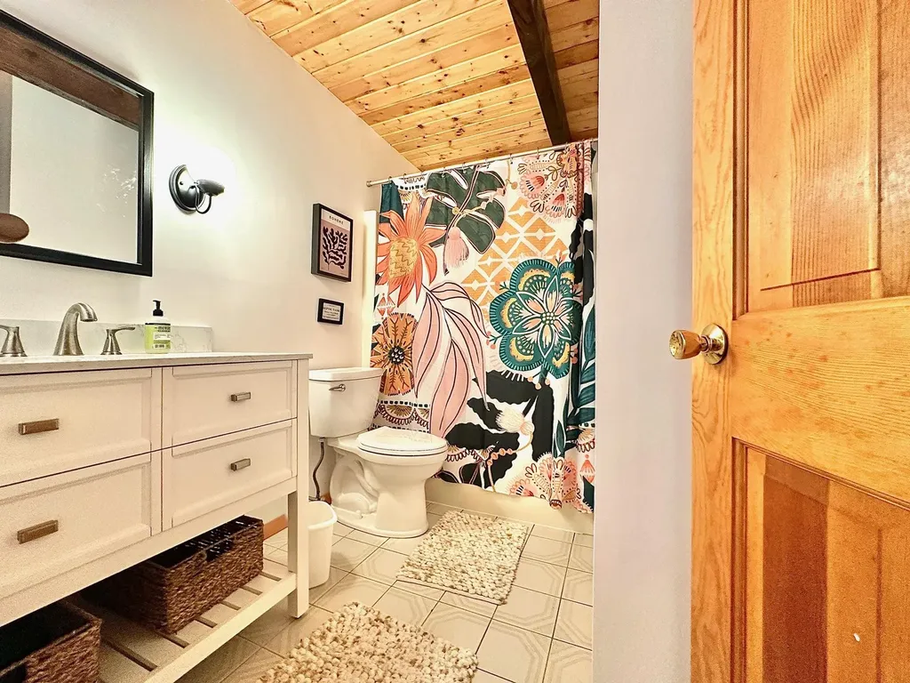 170 Linderhof Strasse Bartlett NH 03812