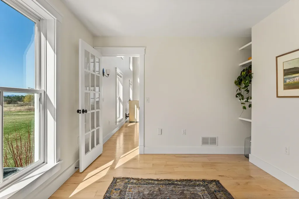 250 Palmer Lane Charlotte VT 05445