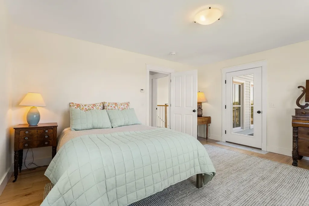 250 Palmer Lane Charlotte VT 05445