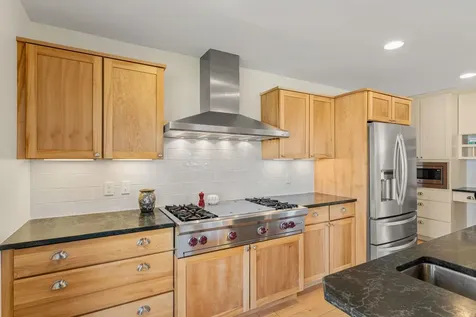 250 Palmer Lane Charlotte VT 05445