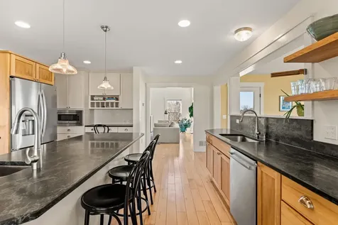 250 Palmer Lane Charlotte VT 05445