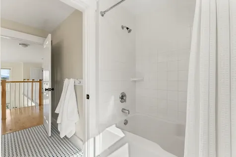 250 Palmer Lane Charlotte VT 05445