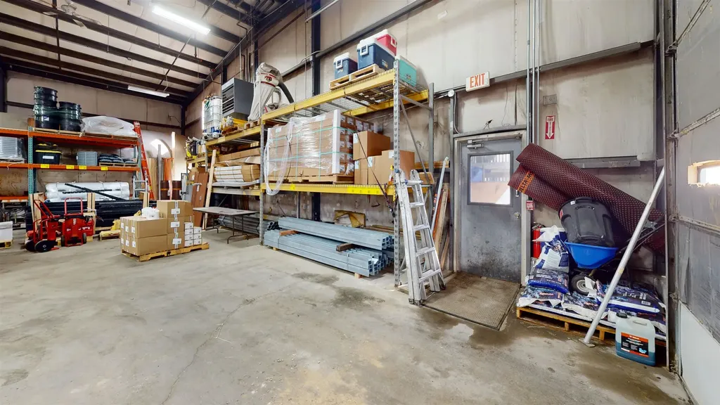 198 Londonderry Turnpike Hooksett NH 03106