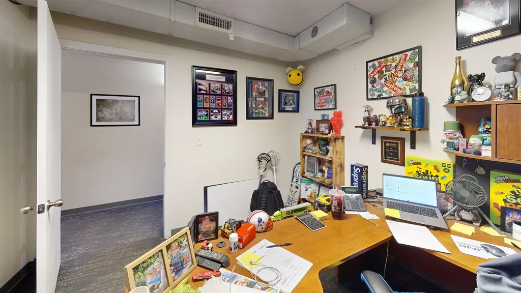 198 Londonderry Turnpike Hooksett NH 03106