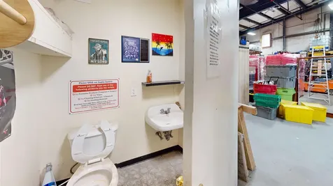 198 Londonderry Turnpike Hooksett NH 03106