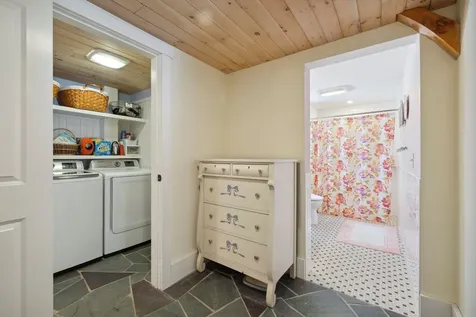 118 Gills Road Barnard VT 05031