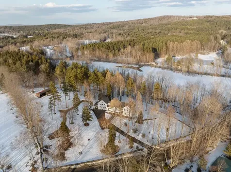 118 Gills Road Barnard VT 05031