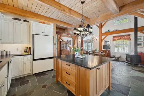 118 Gills Road Barnard VT 05031