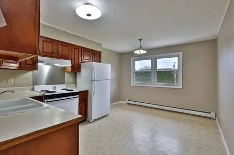35 Meadow Lane Castleton VT 05732