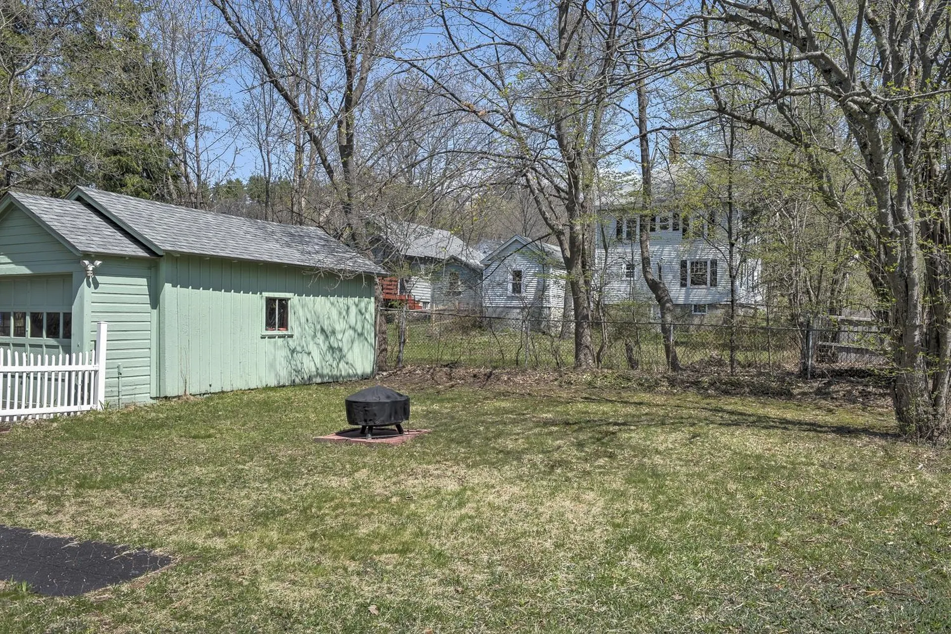 37 Hardy Court Keene NH 03431