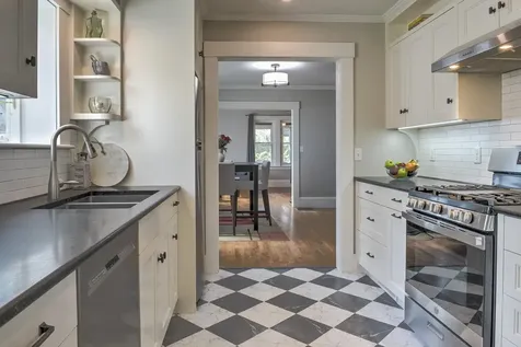 37 Hardy Court Keene NH 03431
