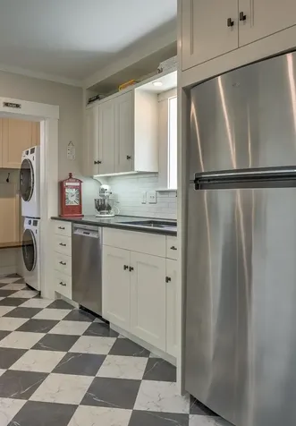 37 Hardy Court Keene NH 03431