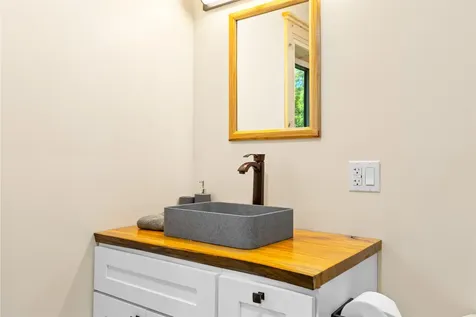 93 Rocky Road Sutton VT 05871