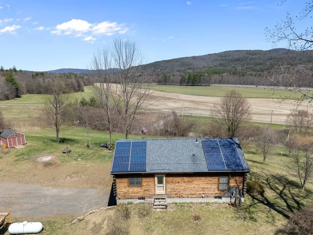 63 Winter Bell Drive Dummerston VT 05346