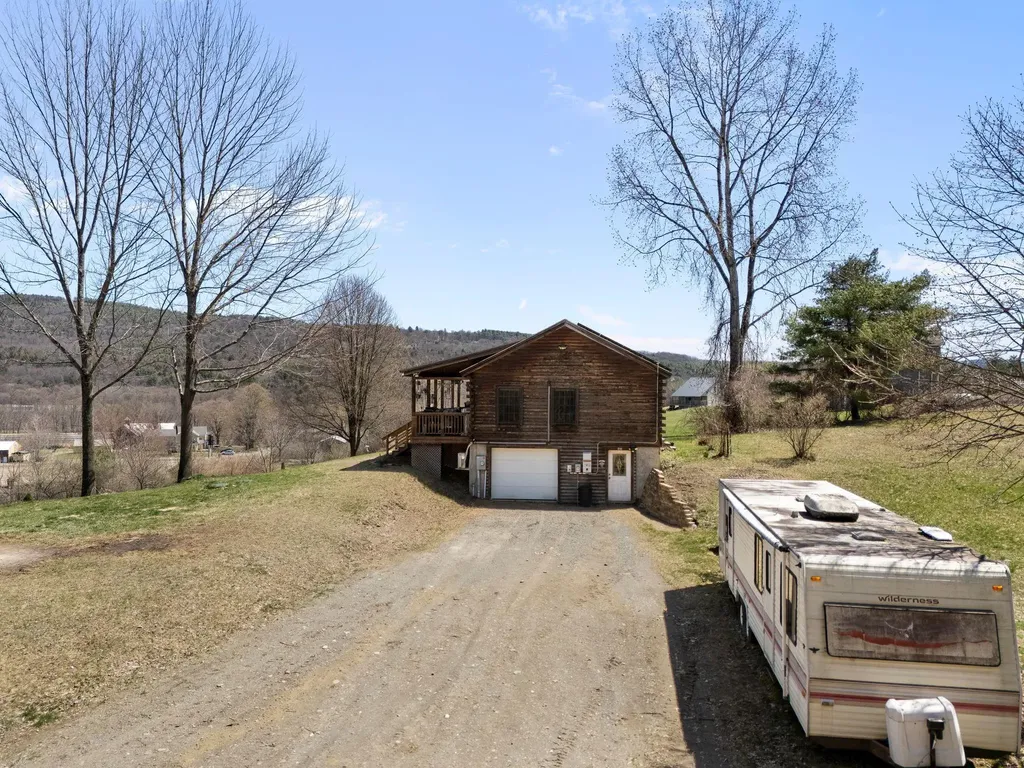 63 Winter Bell Drive Dummerston VT 05346