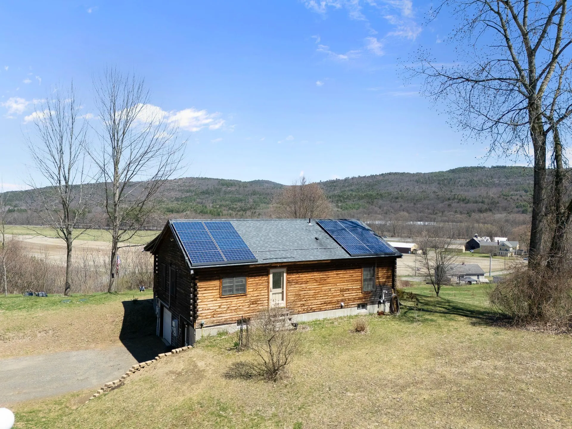 63 Winter Bell Drive Dummerston VT 05346