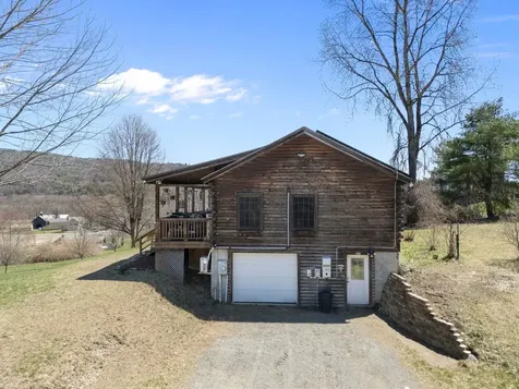 63 Winter Bell Drive Dummerston VT 05346