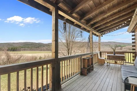 63 Winter Bell Drive Dummerston VT 05346