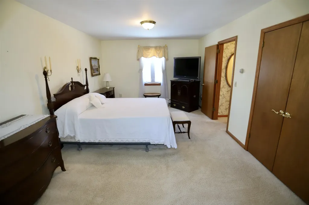 148 Memphremagog Views Newport City VT 05855