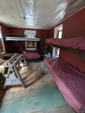 15 Sulphur Hill Road Hillsborough NH 03244