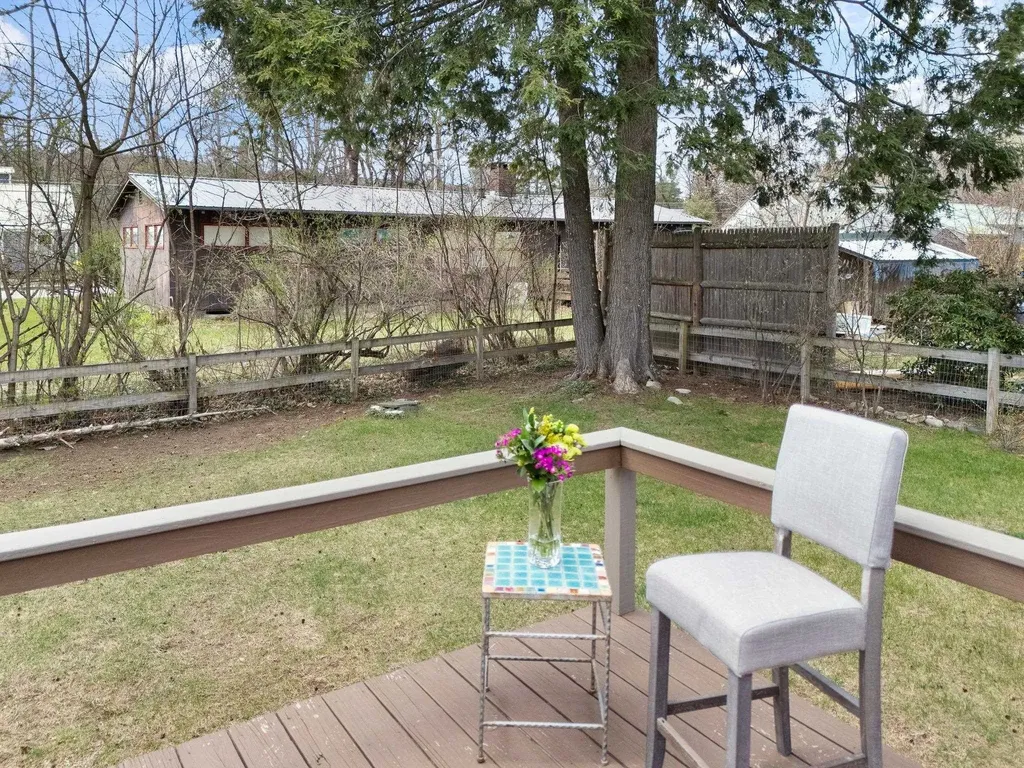 51 Parkside Avenue Brattleboro VT 05301