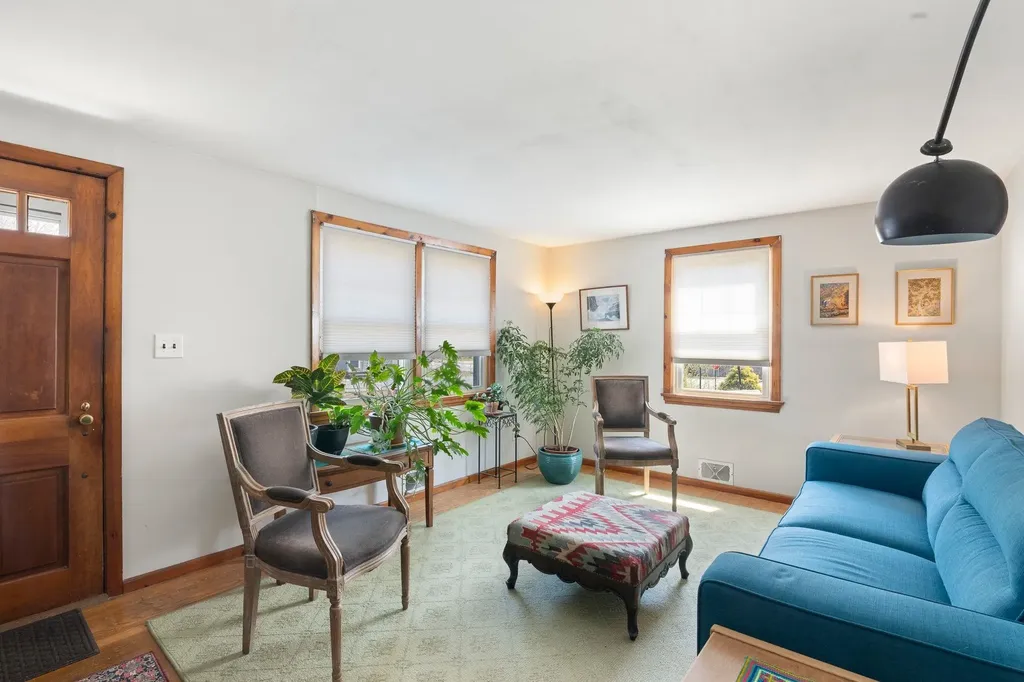 51 Parkside Avenue Brattleboro VT 05301