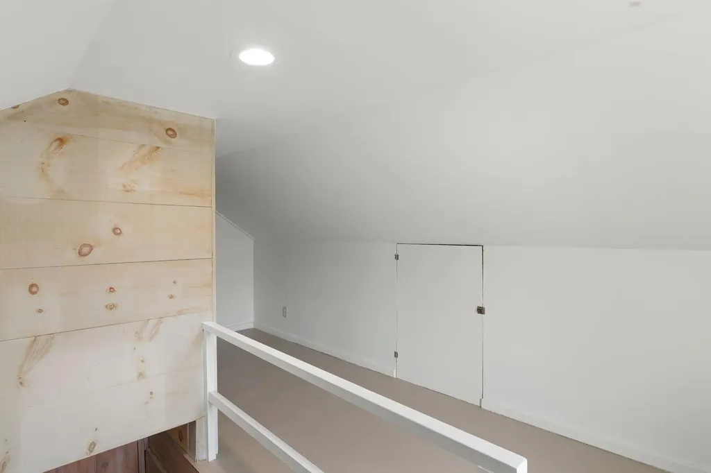 51 Parkside Avenue Brattleboro VT 05301