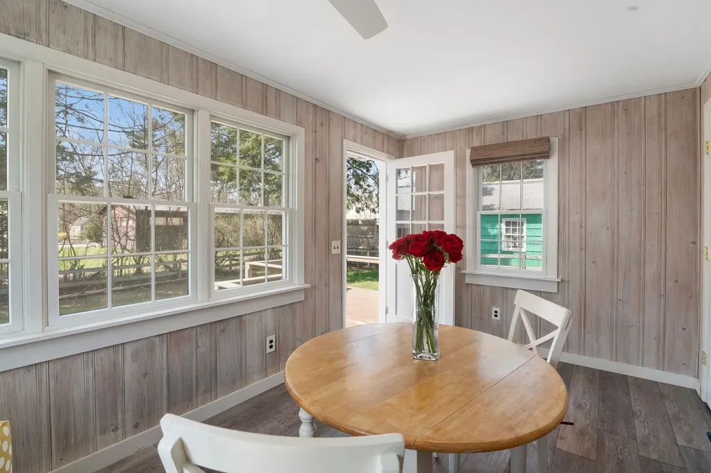 51 Parkside Avenue Brattleboro VT 05301