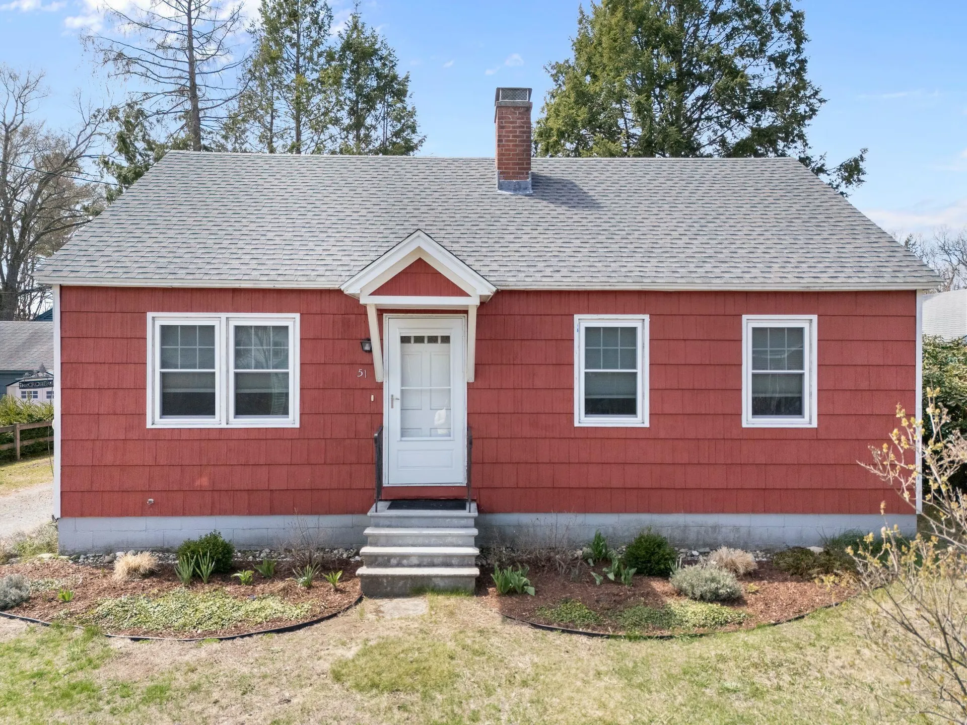 51 Parkside Avenue Brattleboro VT 05301