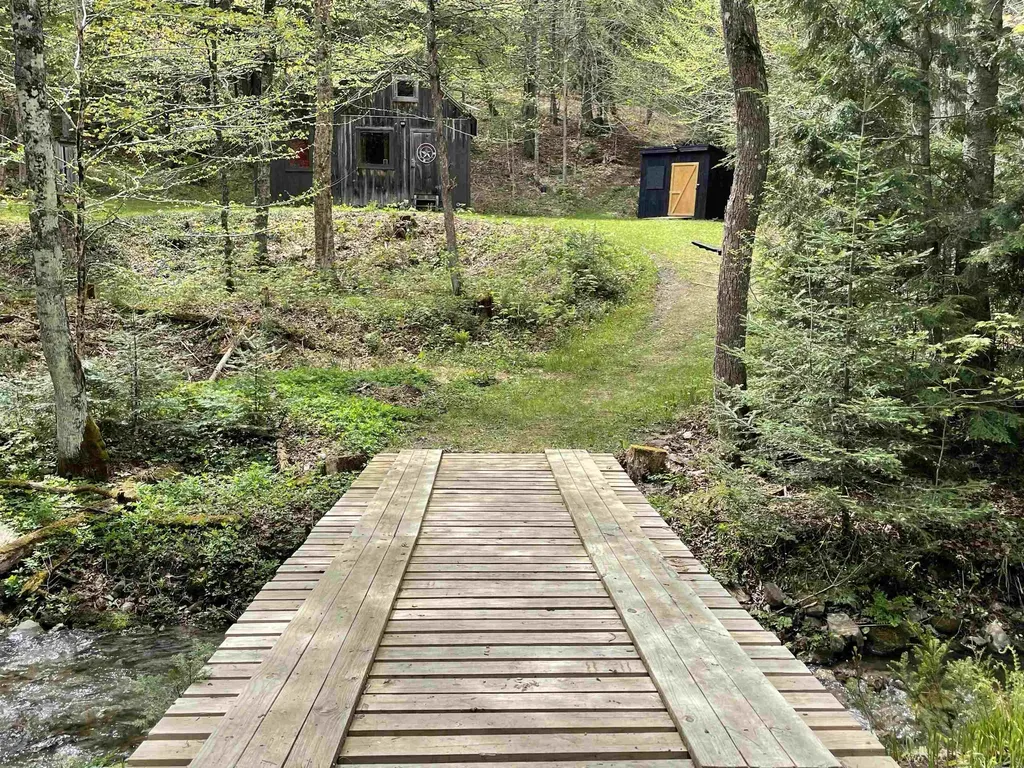 233 Brook Road Chelsea VT 05038