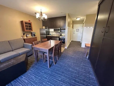 115/17 Qtr.4,89 Grand Summit Way Dover VT 05356