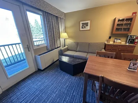 115/17 Qtr.4,89 Grand Summit Way Dover VT 05356