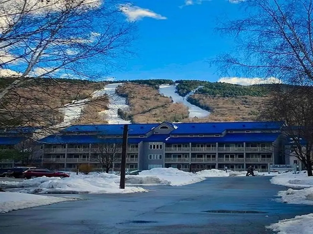 36 Lodge Road Lincoln NH 03251