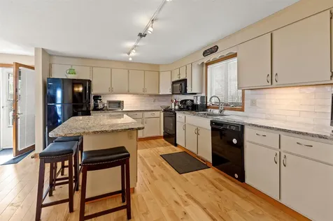 85 Tower Street Laconia NH 03246