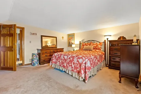 85 Tower Street Laconia NH 03246