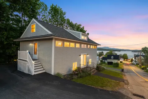 85 Tower Street Laconia NH 03246