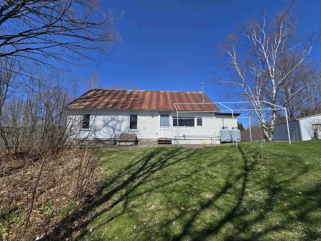 236 Mace Road Newbury VT 05051