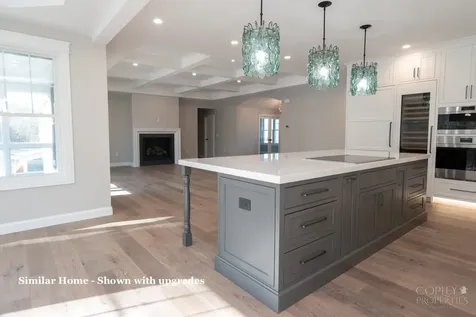 4 Mcdermott Road Hampton NH 03842