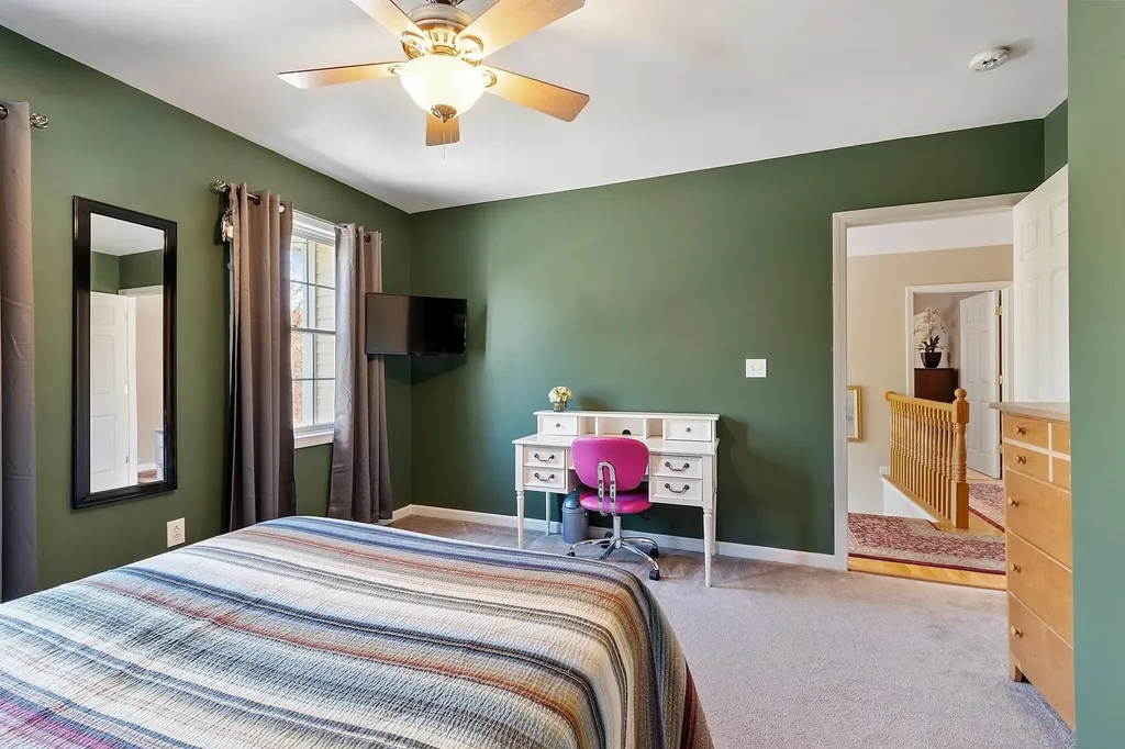 11 Burnham Avenue Nashua NH 03064-1928