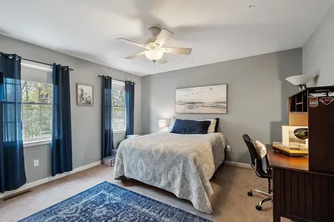 11 Burnham Avenue Nashua NH 03064-1928