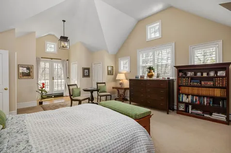 22 Colonial Lane New Castle NH 03854