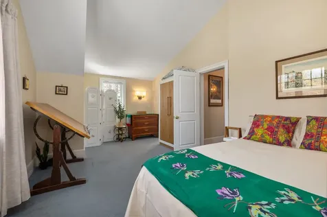 22 Colonial Lane New Castle NH 03854