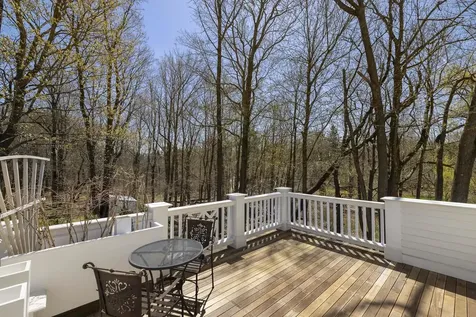 22 Colonial Lane New Castle NH 03854