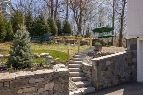22 Colonial Lane New Castle NH 03854