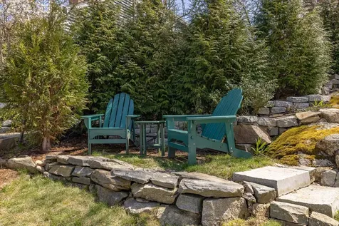 22 Colonial Lane New Castle NH 03854