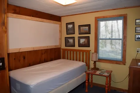 100 Main Street Kingston NH 03848