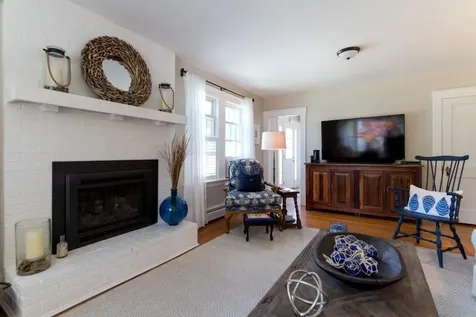 78 Atlantic Avenue North Hampton NH 03862