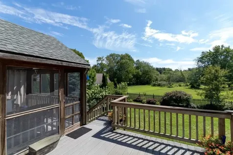 78 Atlantic Avenue North Hampton NH 03862