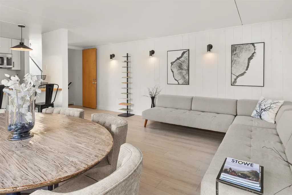 1307 Notchbrook Road Stowe VT 05672