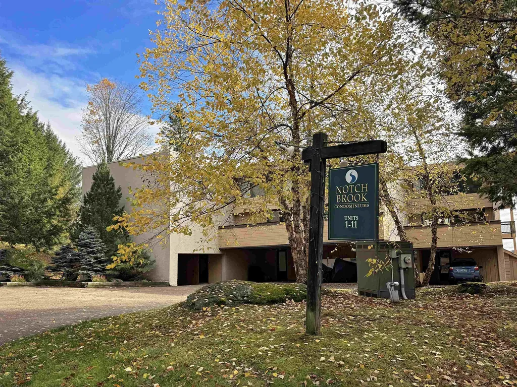 1307 Notchbrook Road Stowe VT 05672